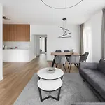 Luxe žaliakalnis Kaunas
