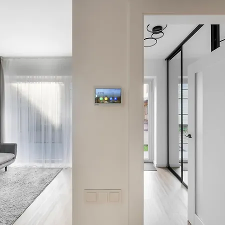 Luxe Zaliakalnis * Κάουνας