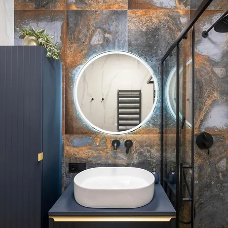 Luxe Zaliakalnis Κάουνας