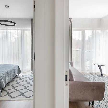 Luxe Zaliakalnis Διαμέρισμα Κάουνας