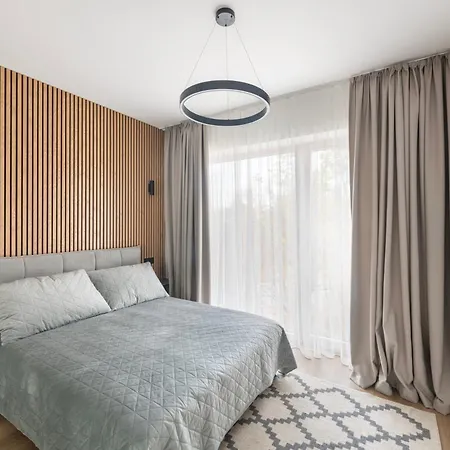 Luxe Zaliakalnis * Κάουνας